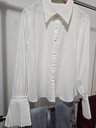  white shirt